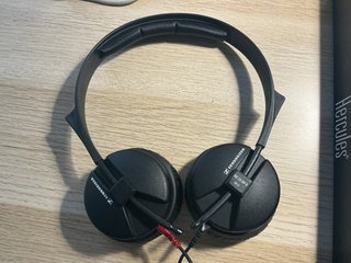 Auriculares Sennheiser HD25 SP II + Estuche