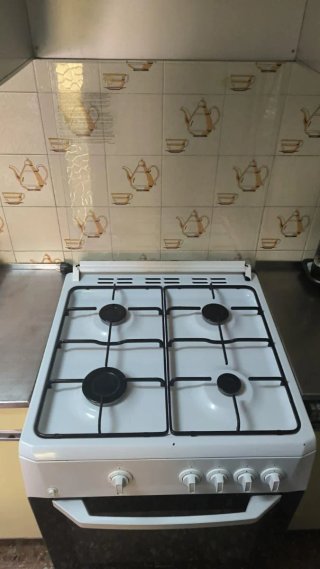 Cocina de gas blanca