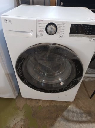 Lavadora LG 7kg Blanca Modelo F2WV3S7S6E