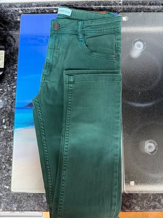 Pantalón Pitillo Verde Talla 14