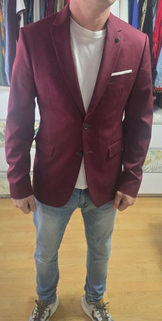 Blazer Zara Burdeos Talla 46