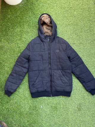 Chaquetón Negro con capucha