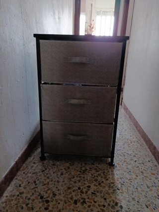 Cajonera con 3 cajones