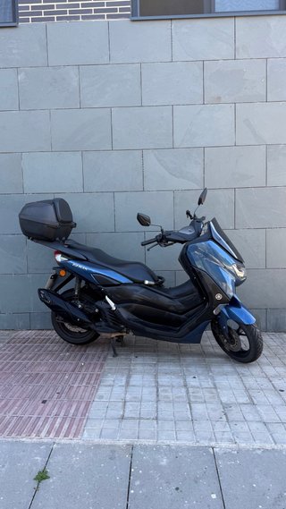 Yamaha NMAX 125 Azul