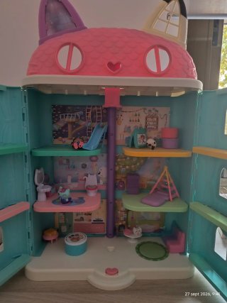 Casa de Muñecas de Gabby con accesorios