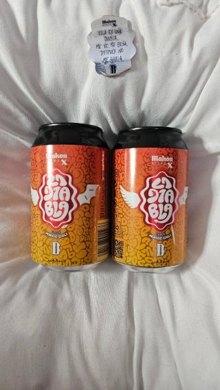 2 Latas Cerveza Mahou x Duki La Diabla