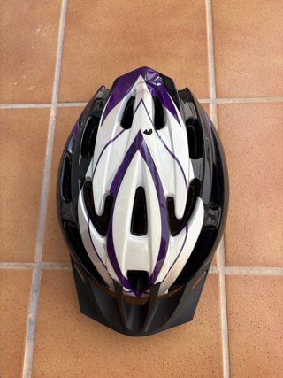 Casco de Bicicleta con Diseño Deportivo