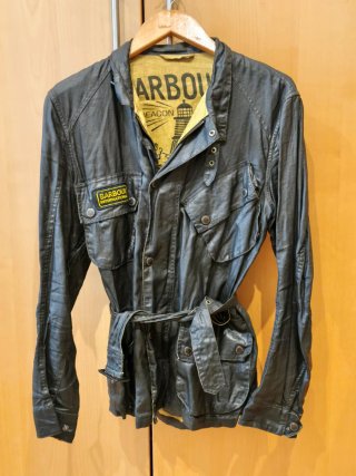 Chaqueta Barbour International Negra.Talla M