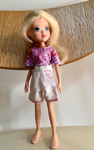 Muñeca Moxie Girl Magic Hair MGA 2009