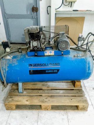 Compresor de aire Ingersoll Rand