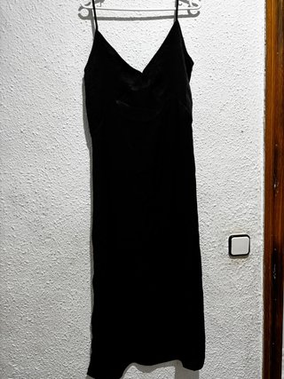 Vestido largo negro de tirantes
