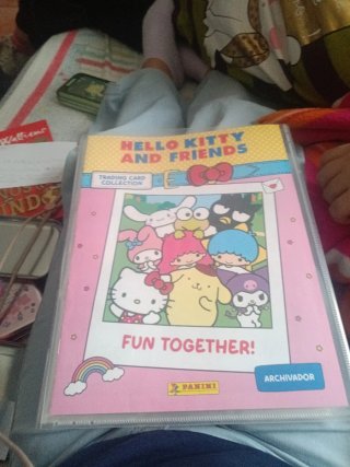 Cromos repetidos de la colección hello Kitty