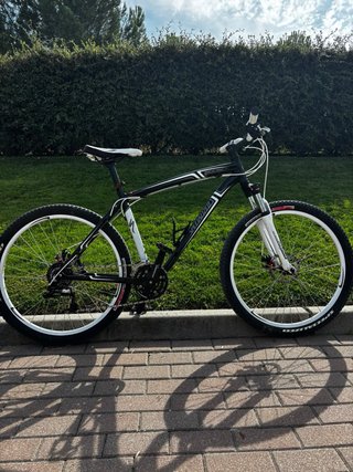Bicicleta MTB Specialized 26 pulgadas