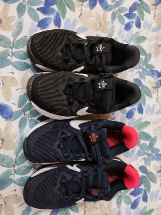 Pack 2 Pares Zapatillas Nike Talla 29.5