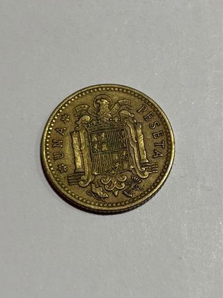 Moneda de una peseta 1966. Entrego en gijon