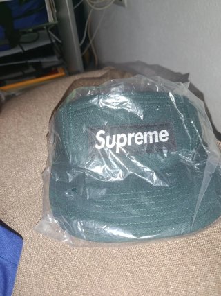Gorra Supreme Verde