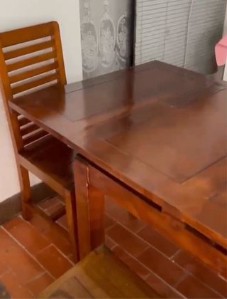 Mesa y Sillas de Madera para Terraza