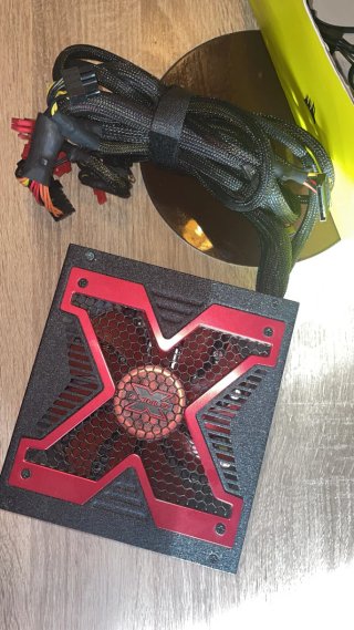 Fuente de Alimentación Aerocool Strike-X