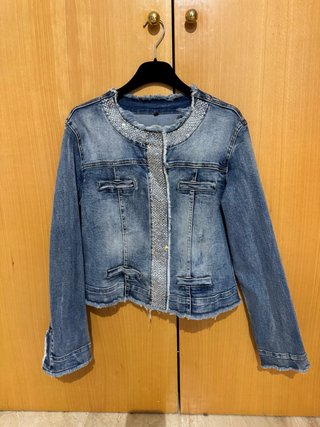 Chaqueta Denim con Lentejuelas Talla M