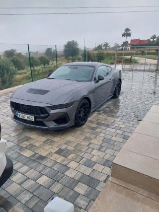 Ford Mustang 2025