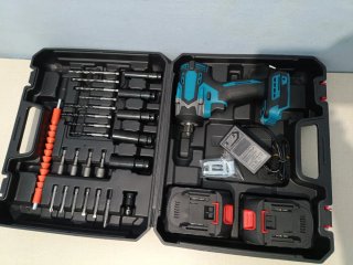 Llave de impacto con maletín y accesorios