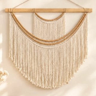 Tapiz de Macramé con Cuentas de Madera