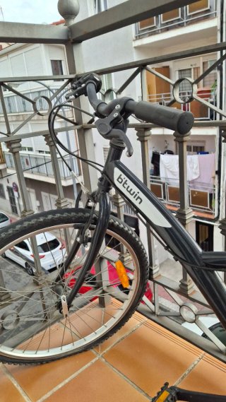 Bicicleta Btwin Negra