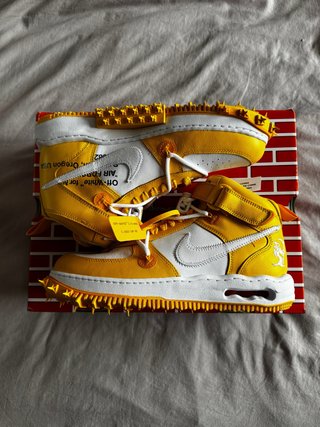 Nike Air Force 1 Mid x Off-White