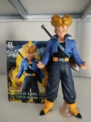 Figura Trunks Super Saiyan Master Stars Piece