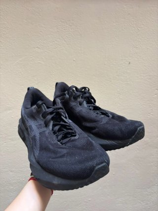 Zapatillas Asics Negras sin plantillas