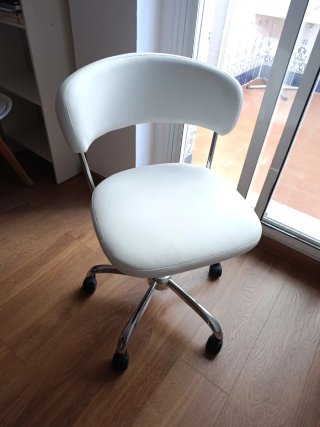 Silla de oficina blanca NUEVA