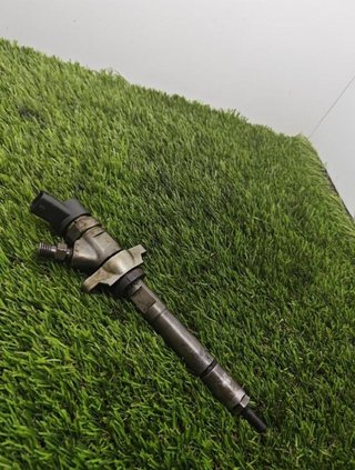 Inyector peugeot 0445110239 207 1.6 hdi mt 232291