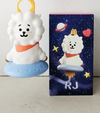 Figura RJ BT21 McDonald's con caja