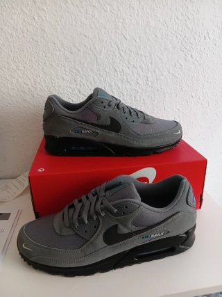 Nike Air Max 90 Gris y Negro