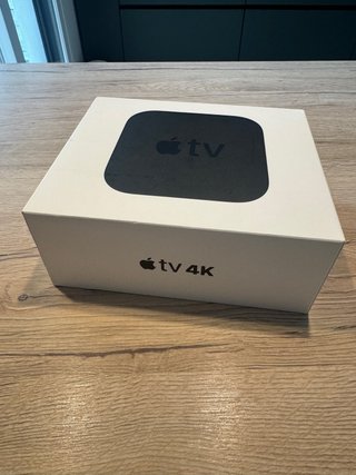 Apple TV 4K - Nuevo, con caja y mando