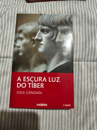 A escura luz do Tíber
