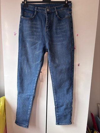 Pantalón vaquero con forro interior