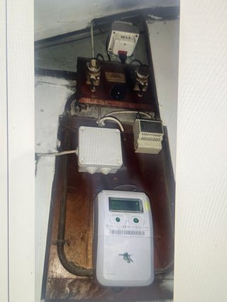 BUSCO ELECTRICISTA AUTORIZADO - poblenou
