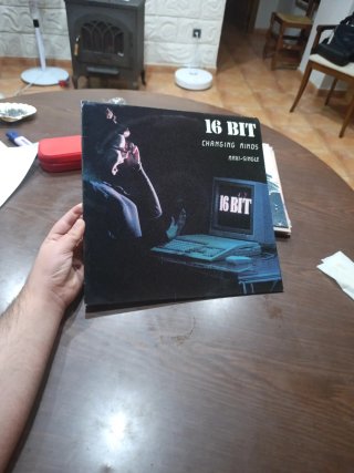Vinilo 16 Bit - Changing Minds