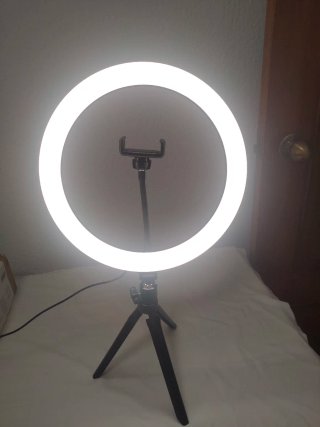 Aro de luz con trípode y mando