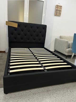 Nueva cama canape matrimonial negra con cabecero