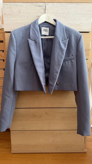 Conjunto Zara Blazer Corta y Falda Pantalón