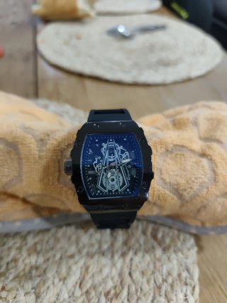 Reloj de pulsera negro