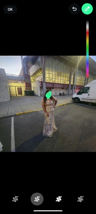 Vestido de fiesta largo  de pedrería tul y  encaje