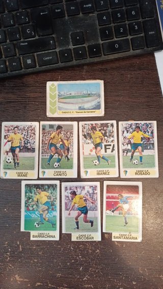 Lote 8 Cromos Cádiz C.F. Fútbol en Acción 1977
