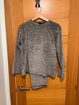 Pijama Tramas Gris Talla M