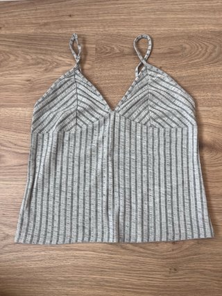 Top de Tirantes Gris Mango