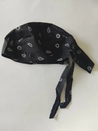 Gorro tipo bandana negro