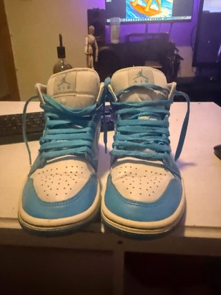 Nike Air Jordan 1 Mid Dark Powder Blue
