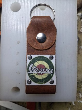 Portachiavi Vespa in pelle